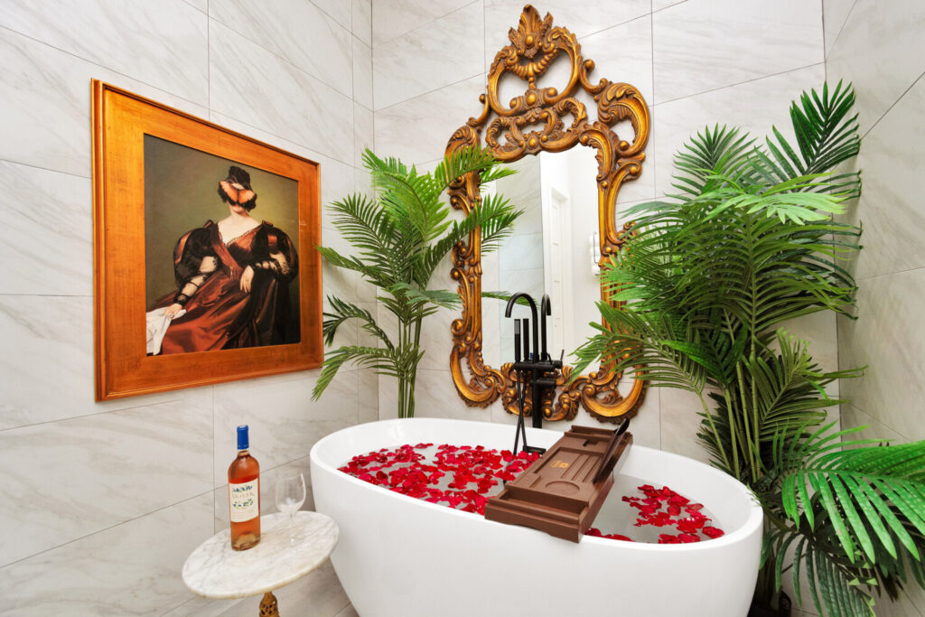 bathtub in luxury house